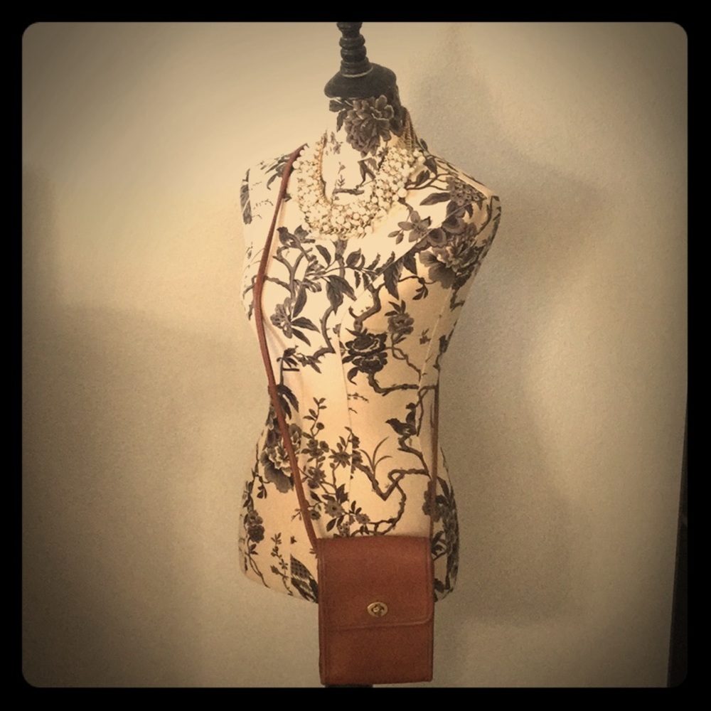 Vintage Coach crossbody